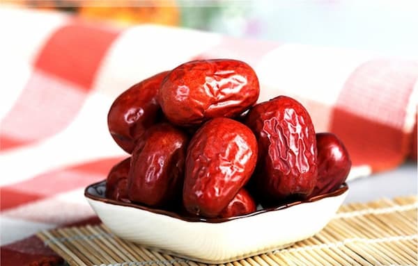 خرید و فروش عناب درشت درجه یک با شرایط فوق العاده